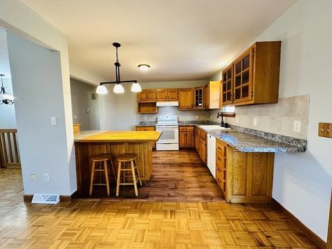 122 Grattan St, Chicopee, MA 01020 photo 13