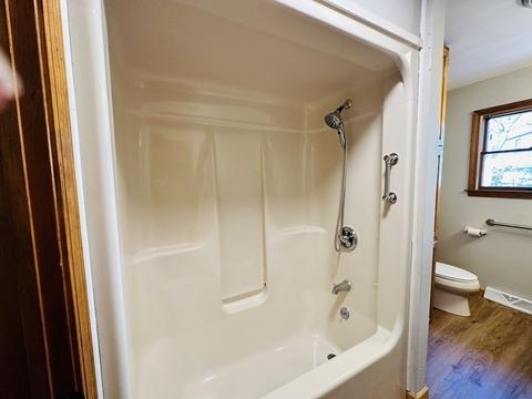 122 Grattan St, Chicopee, MA 01020 photo 24