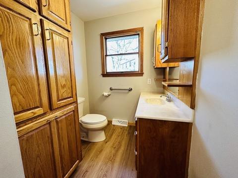 122 Grattan St, Chicopee, MA 01020 photo 22