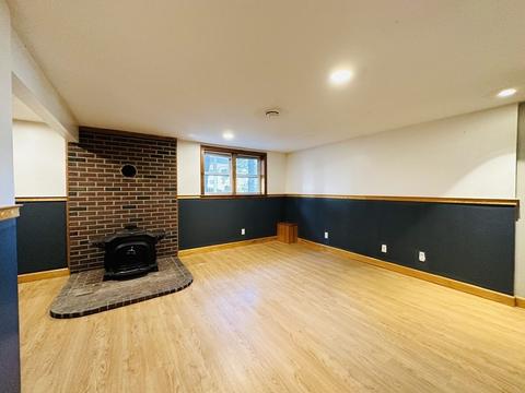 122 Grattan St, Chicopee, MA 01020 photo 34
