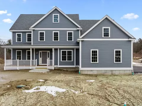 22 Lackey St, Westborough, MA 01581