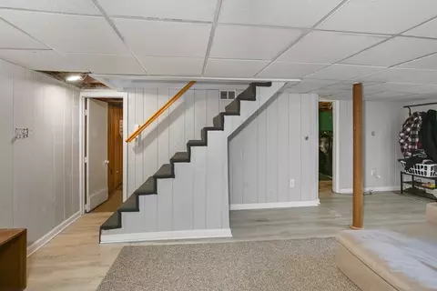76 Gates Ln, Worcester, MA 01603 photo 23
