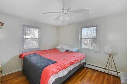 76 Gates Ln, Worcester, MA 01603 photo 21