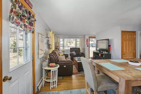 76 Gates Ln, Worcester, MA 01603 photo 10