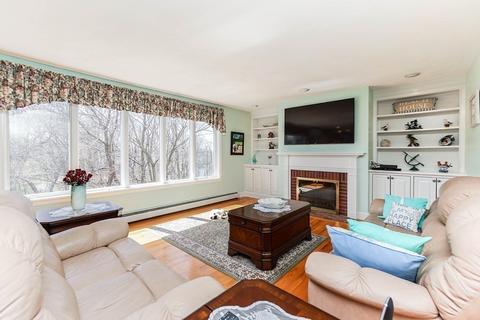 53 Hillcrest Ave, Beverly, MA 01915 photo 9