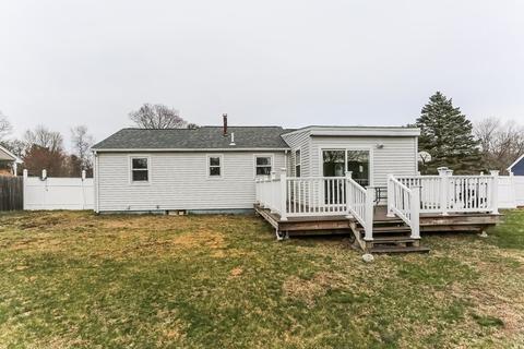 42 Wellfleet Dr, Springfield, MA 01129 photo 27