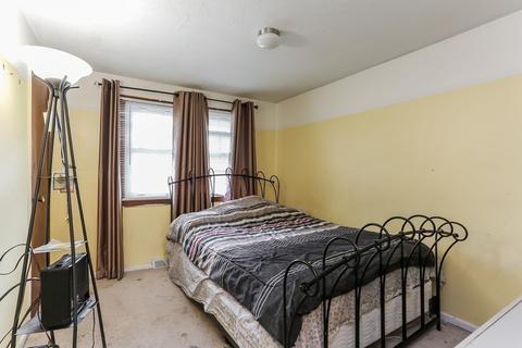 42 Wellfleet Dr, Springfield, MA 01129 photo 14