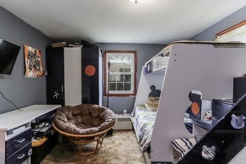 42 Wellfleet Dr, Springfield, MA 01129 photo 17