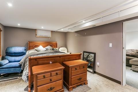 42 Wellfleet Dr, Springfield, MA 01129 photo 23