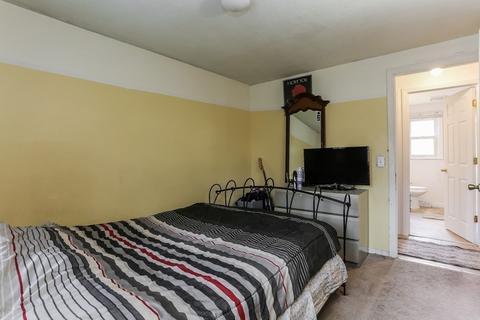42 Wellfleet Dr, Springfield, MA 01129 photo 15