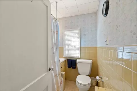 17 Oceanside Dr, Beverly, MA 01915 photo 28