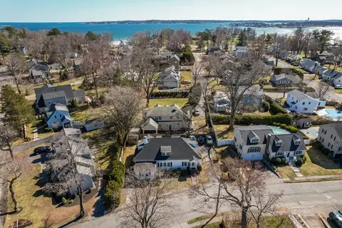 17 Oceanside Dr, Beverly, MA 01915 photo 37