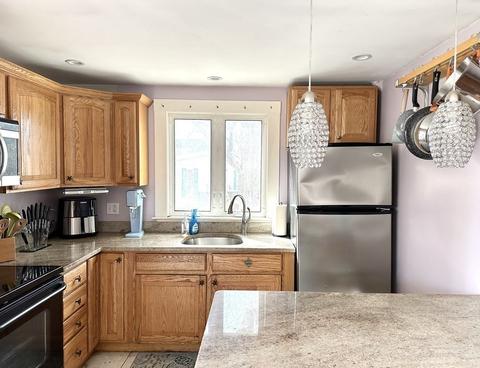 1048 Washington, Gloucester, MA 01930 photo 8