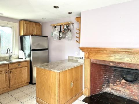 1048 Washington, Gloucester, MA 01930 photo 9