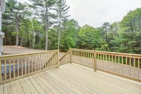 128 Vine St, Douglas, MA 01516 photo 13