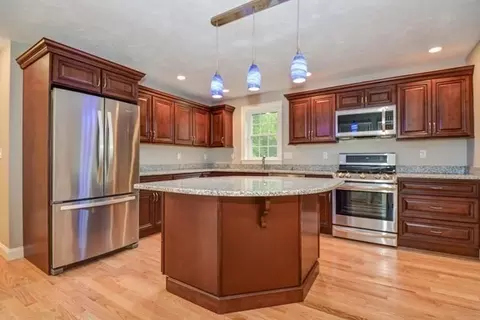 128 Vine St, Douglas, MA 01516 photo 6