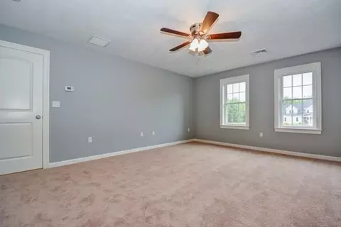 128 Vine St, Douglas, MA 01516 photo 17