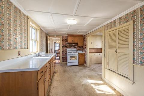 10 Baker St, Gloucester, MA 01930 photo 17