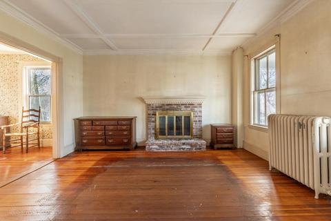 10 Baker St, Gloucester, MA 01930 photo 5