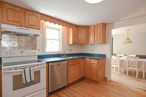 480 Main St, Millis, MA 02054 photo 3