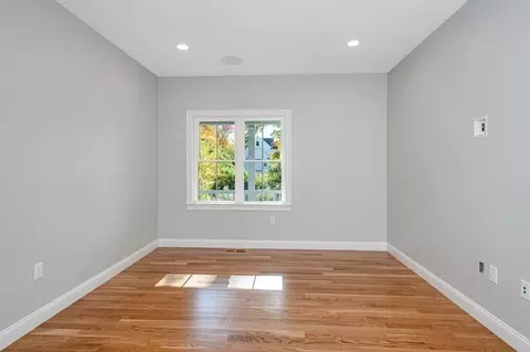 19 Joy Ln, Reading, MA 01867 photo 17