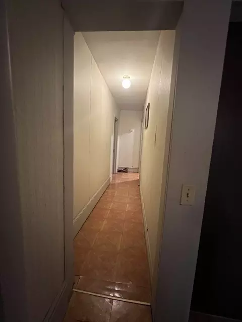 27 Andrew St, Springfield, MA 01109 photo 17