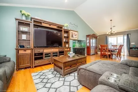 311 Ludlow St, Fall River, MA 02721 photo 6