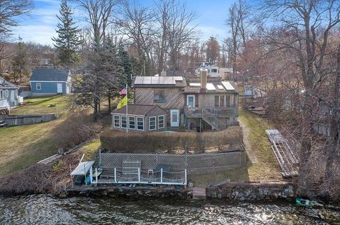 10 Sunset Ave, Lunenburg, MA 01462