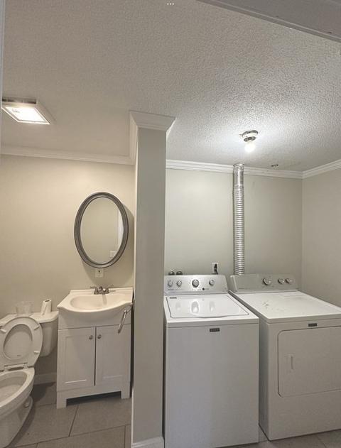 24 Emerson St, Springfield, MA 01118 photo 11