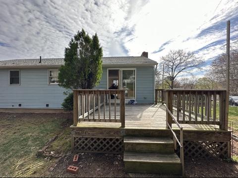 24 Emerson St, Springfield, MA 01118 photo 18