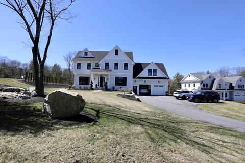 162 Schoolmasters Ln, Dedham, MA 02026 photo 2