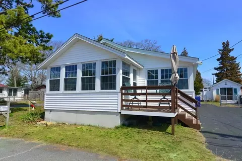 50 Pleasant, Wareham, MA 02571 photo 1