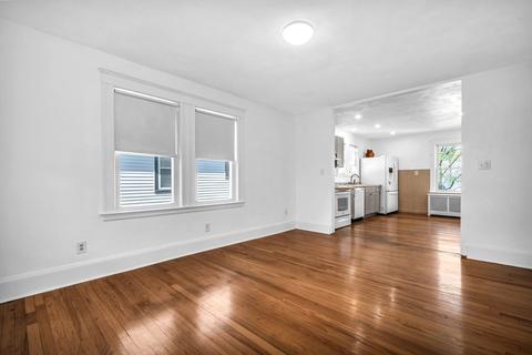 74 Englewood Ave, Everett, MA 02149 photo 9