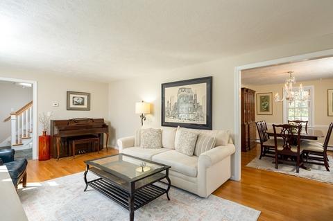 5 Chatham Cir, Hingham, MA 02043 photo 11