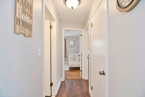 39 Longmeadow Ave, Worcester, MA 01606 photo 17