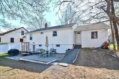 39 Longmeadow Ave, Worcester, MA 01606 photo 31
