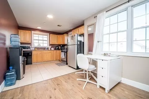 303 Eagle St #D, Fall River, MA 02721 photo 10