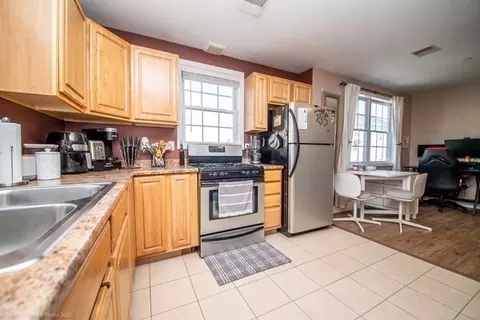 303 Eagle St #D, Fall River, MA 02721 photo 6