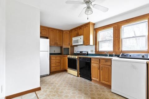 7 Dean Rd, Milton, MA 02186 photo 9