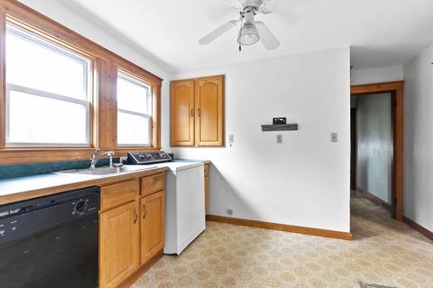7 Dean Rd, Milton, MA 02186 photo 10