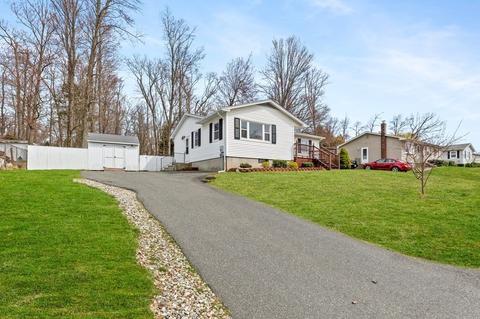 151 Garnet St, Springfield, MA 01129 photo 40