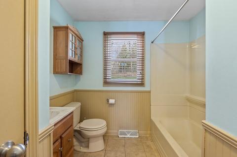 151 Garnet St, Springfield, MA 01129 photo 25