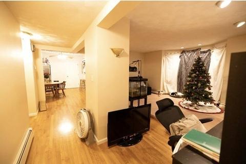 79 Bucknam St, Everett, MA 02149 photo 28