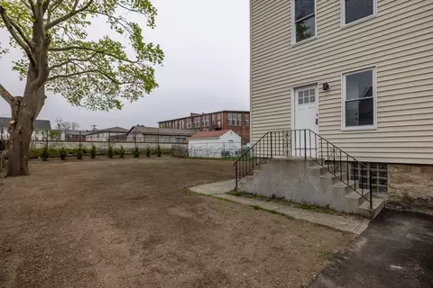 62 Almy St, Fall River, MA 02720 photo 5