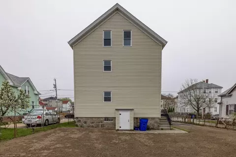 62 Almy St, Fall River, MA 02720 photo 9