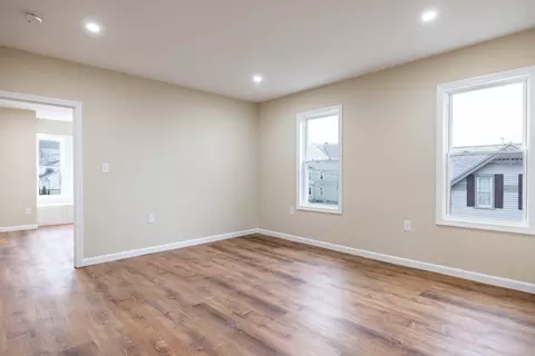 62 Almy St, Fall River, MA 02720 photo 26