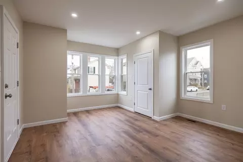 62 Almy St, Fall River, MA 02720 photo 10