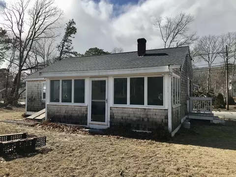 47 Alma Rd, Mashpee, MA 02649 photo 2