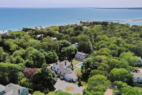 878 Sea View Ave, Barnstable, MA 02655