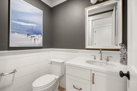 27 Porter Rd, Natick, MA 01760 photo 6